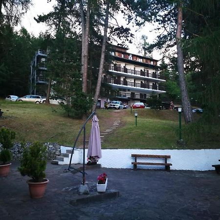Royal Hotel Paolino Cavareno Εξωτερικό φωτογραφία