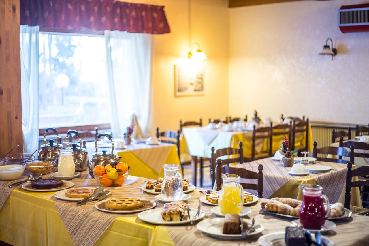 Royal Hotel Paolino Cavareno Εξωτερικό φωτογραφία
