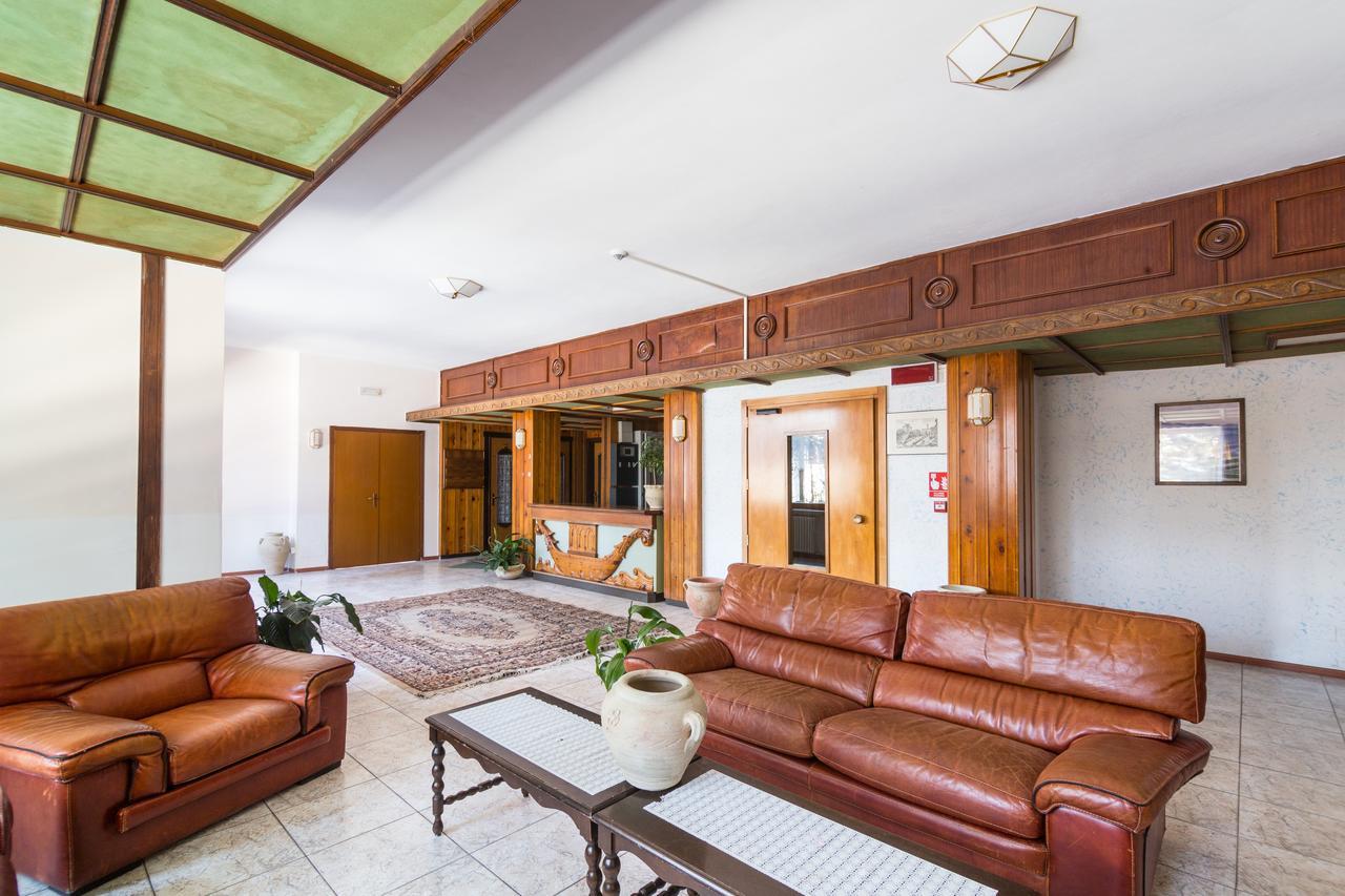 Royal Hotel Paolino Cavareno Εξωτερικό φωτογραφία