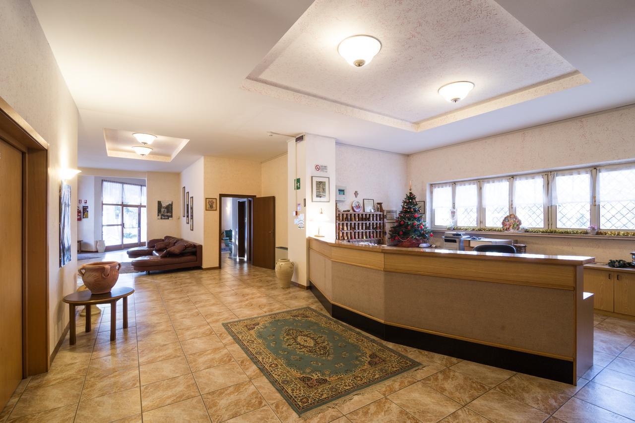 Royal Hotel Paolino Cavareno Εξωτερικό φωτογραφία