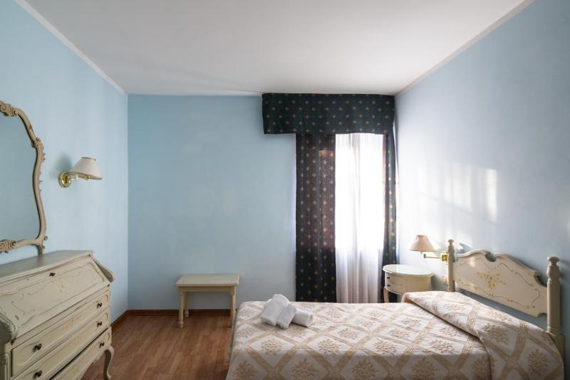 Royal Hotel Paolino Cavareno Εξωτερικό φωτογραφία